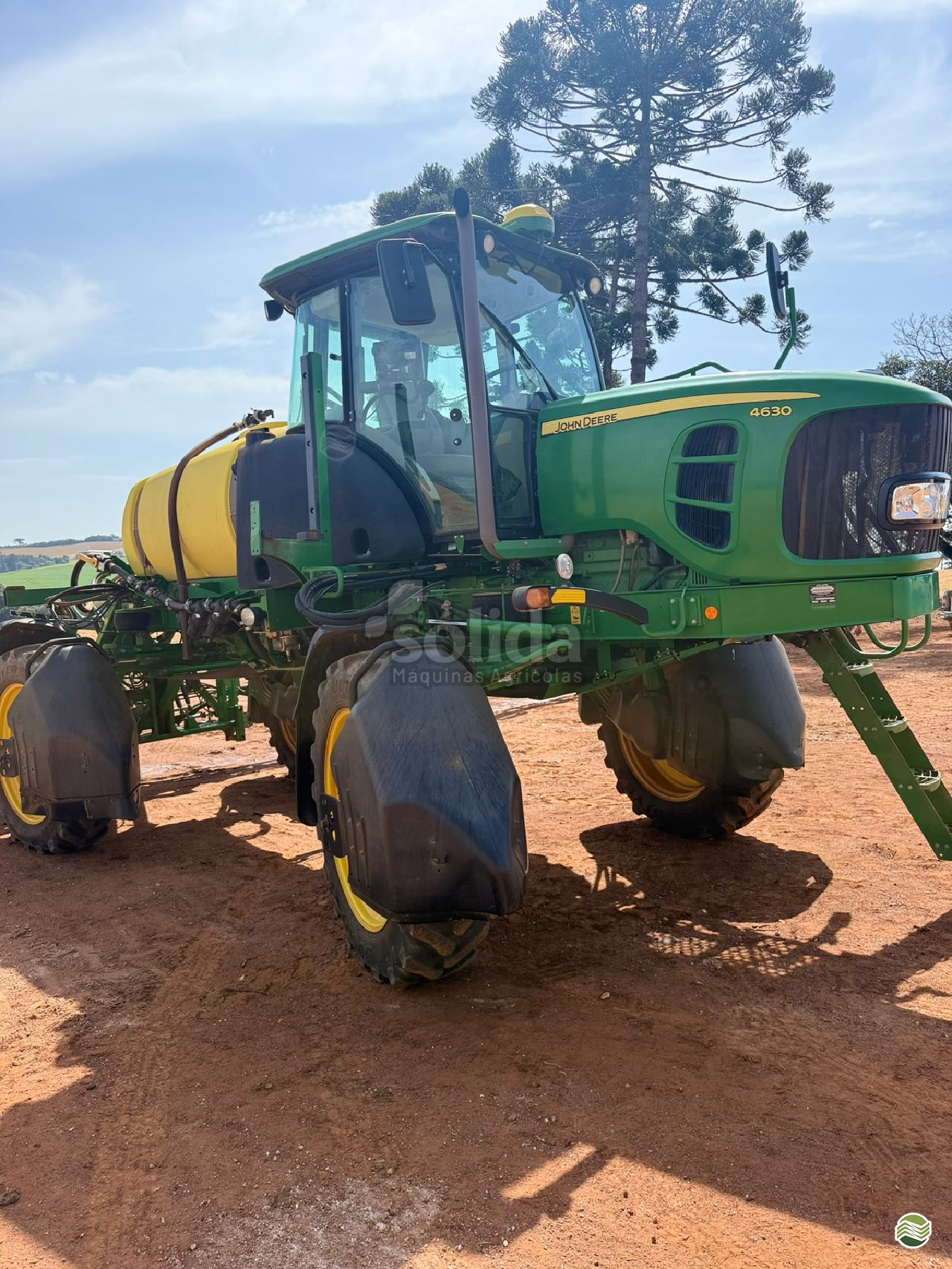 PULVERIZADOR JOHN DEERE JOHN DEERE 4630 Tração 4x4 Sólida Máquinas Agrícolas ERECHIM RIO GRANDE DO SUL RS
